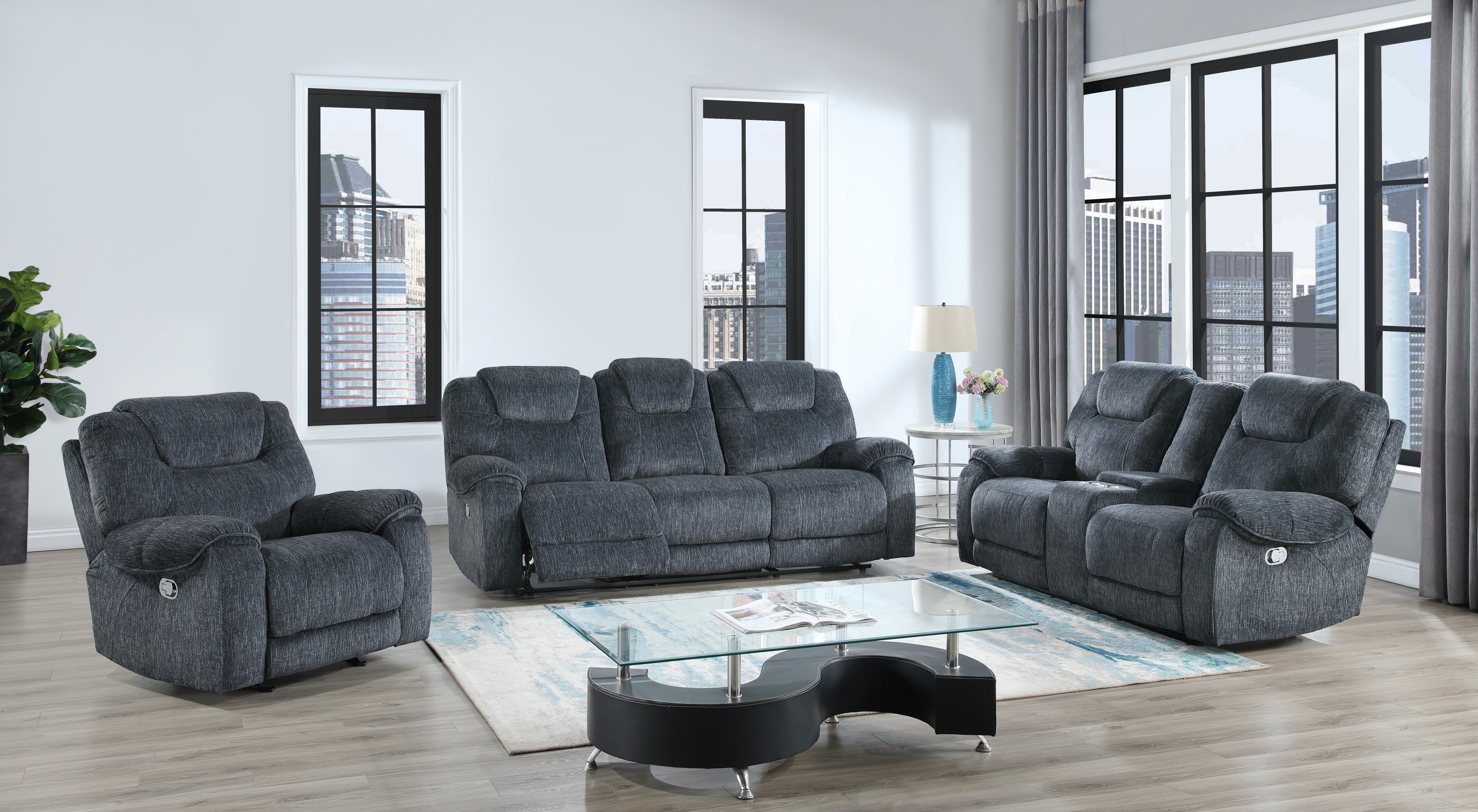 Zaftig Ebony Reclining Loveseat