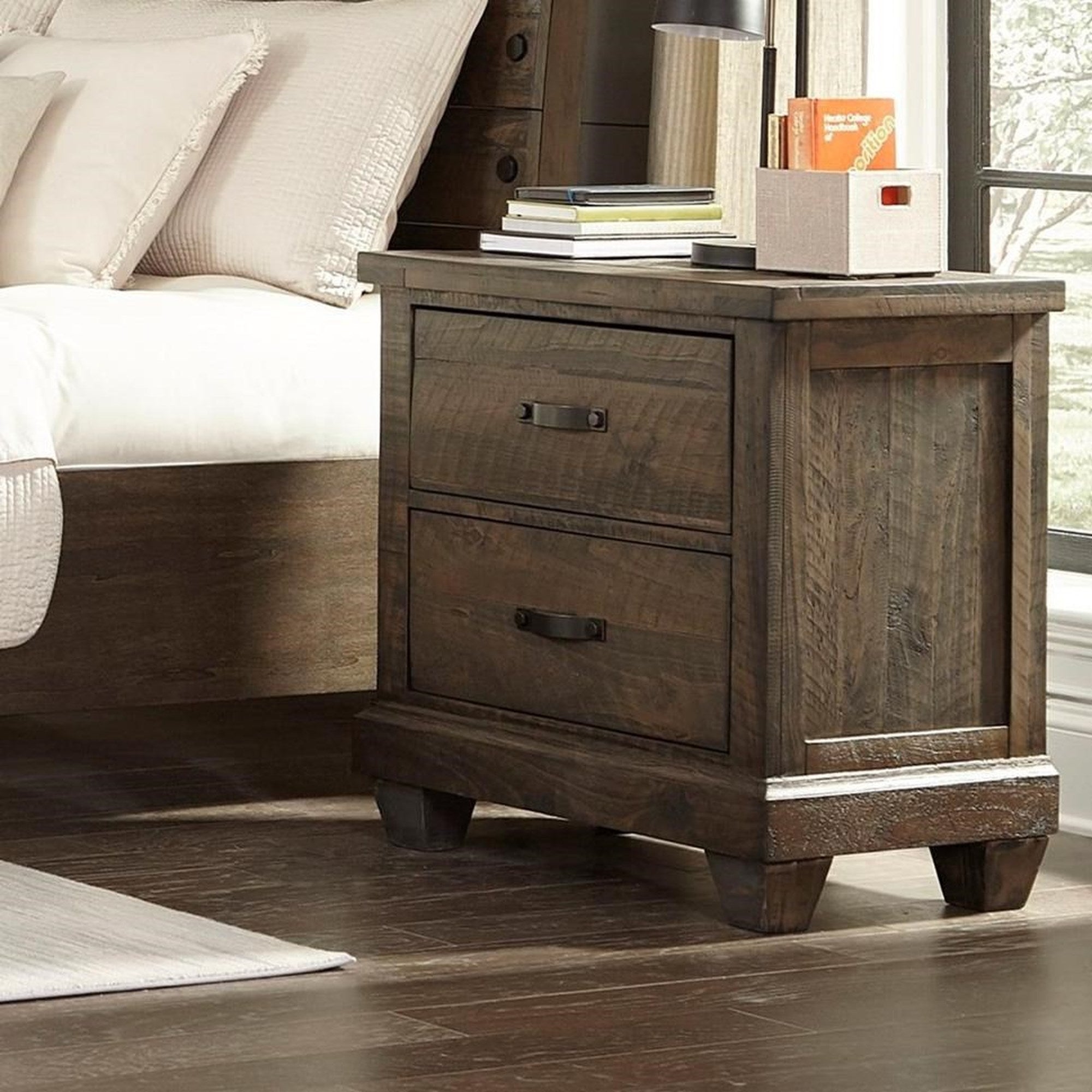 Pinoli Nightstand