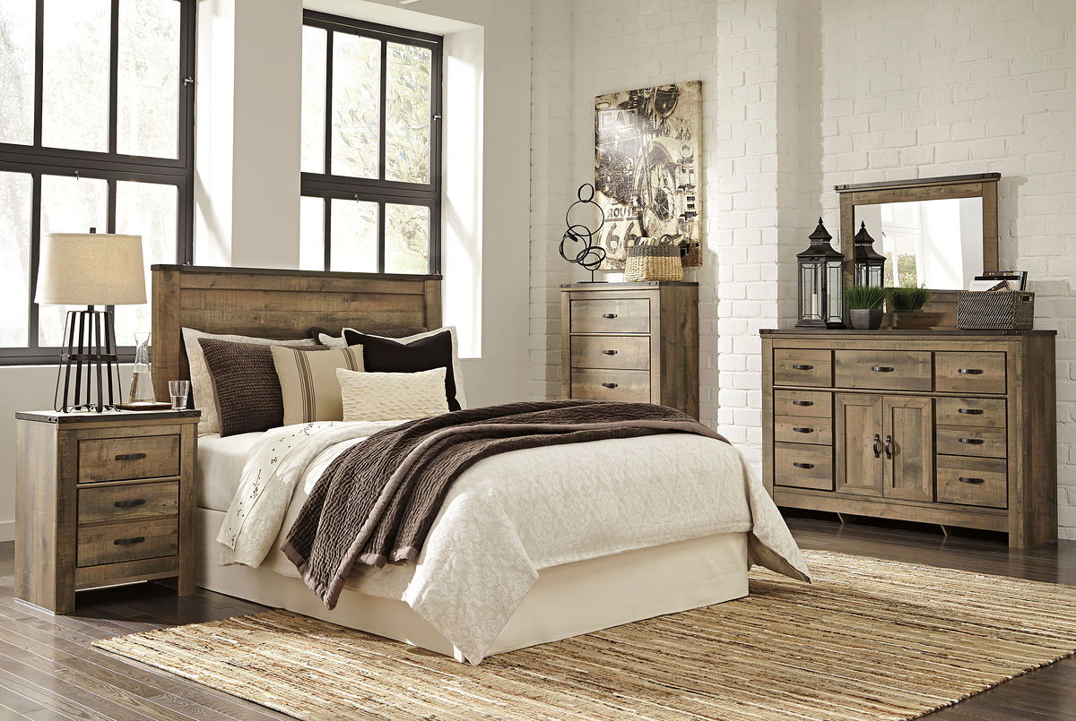Trinell Queen Bed with Dresser, Mirror and Nightstand