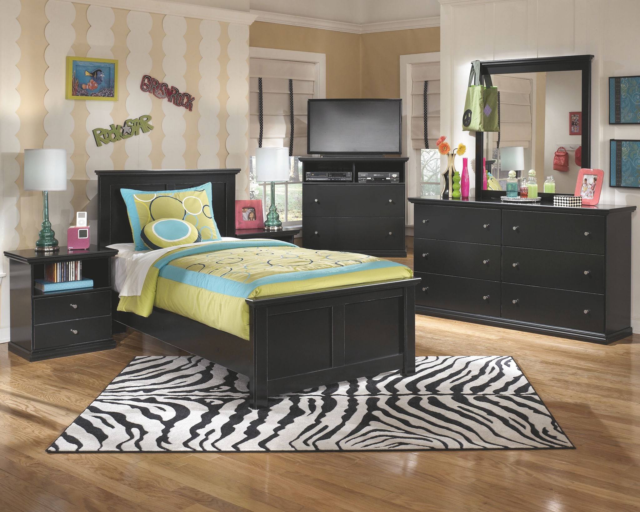 Maribel Twin Bed with Dresser and Mirror