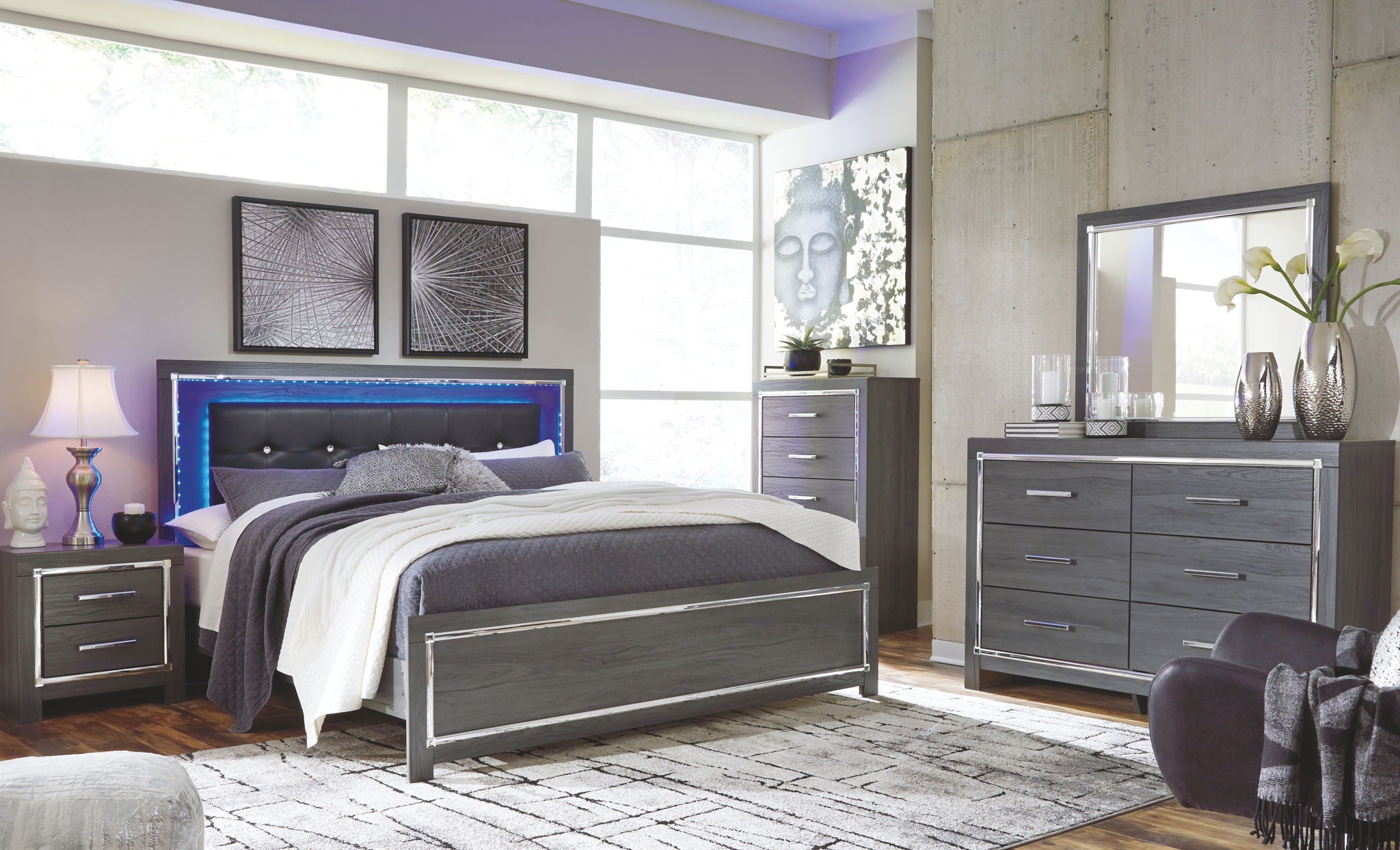 Lodanna King Panel Bed, Dresser and Mirror