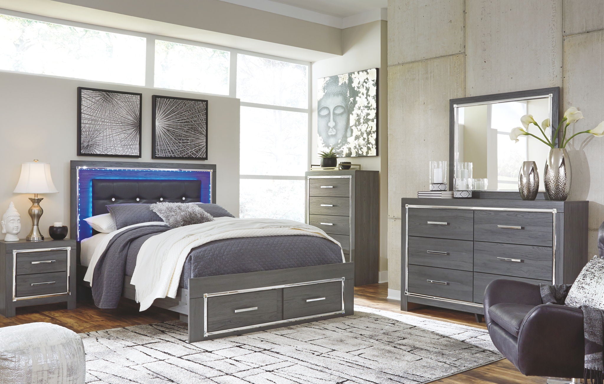 Lodanna Queen Storage Bed with Dresser and Mirror