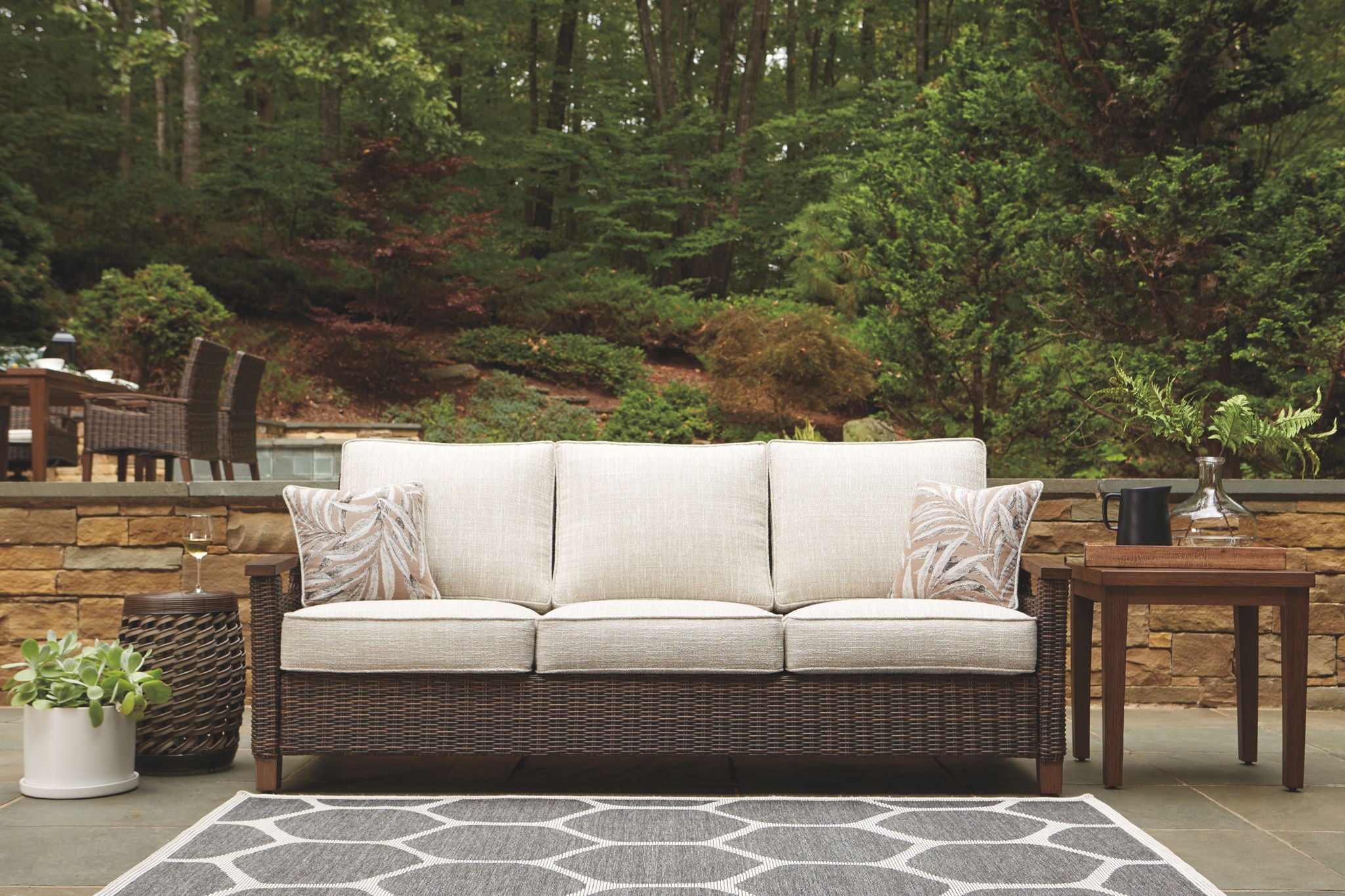 Paradise Outdoor Trail Sofa